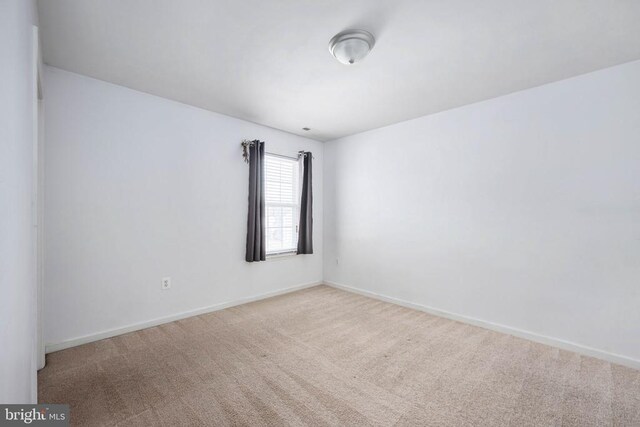 10501 Crestfield Ln, Spotsylvania, VA 22553 - carpeted spare room featuring baseboards