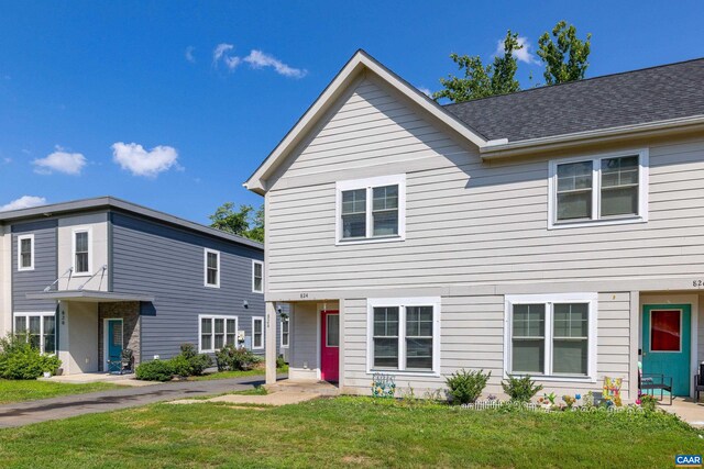 824 Nassau St, Charlottesville, VA 22902