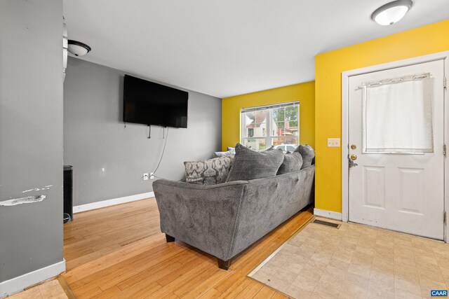 824 Nassau St, Charlottesville, VA 22902