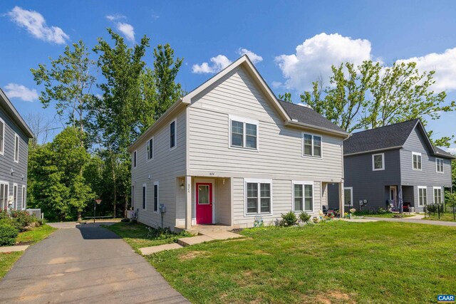 824 Nassau St, Charlottesville, VA 22902