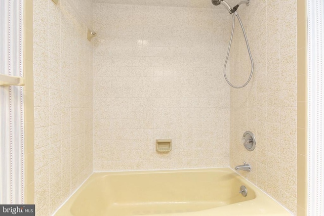 307 Butternut Dr, Fredericksburg, VA 22408 - bathroom with tub / shower combination