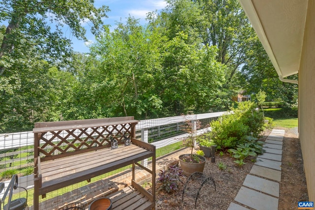 310 Gloucester Rd, Charlottesville, VA 22901 - view of wooden deck