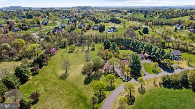 aerial view of property and surrounding area