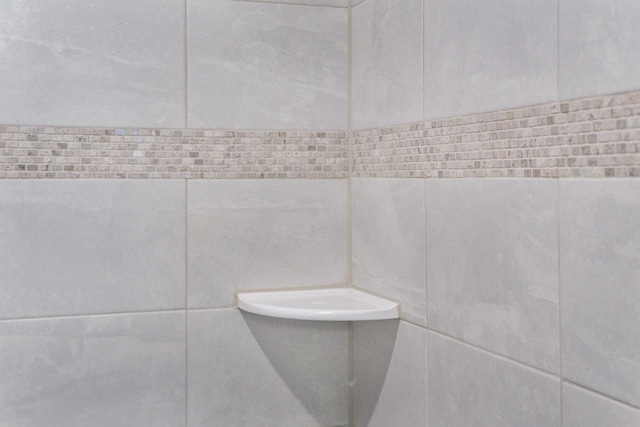 3665 Mayfield Rd, Rockingham, VA 22801 - view of bathroom