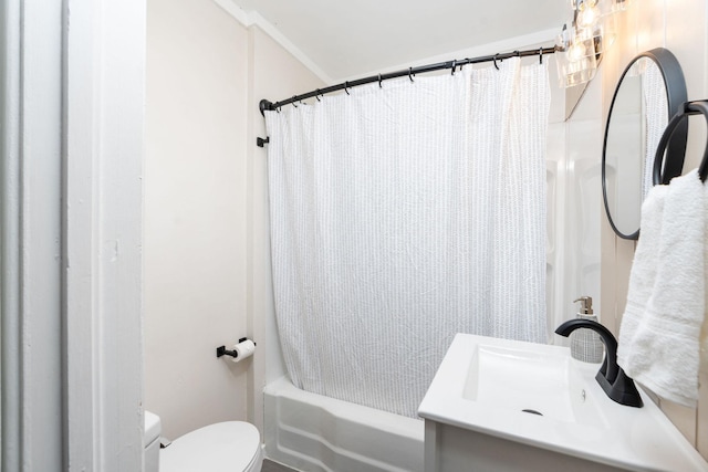 123 Fraser Ln, Staunton, VA 24401 - full bathroom featuring vanity, toilet, and shower / bathtub combination with curtain