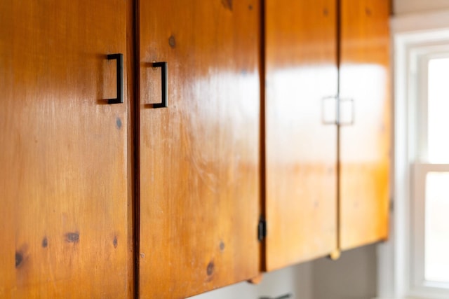 123 Fraser Ln, Staunton, VA 24401 - kitchen view