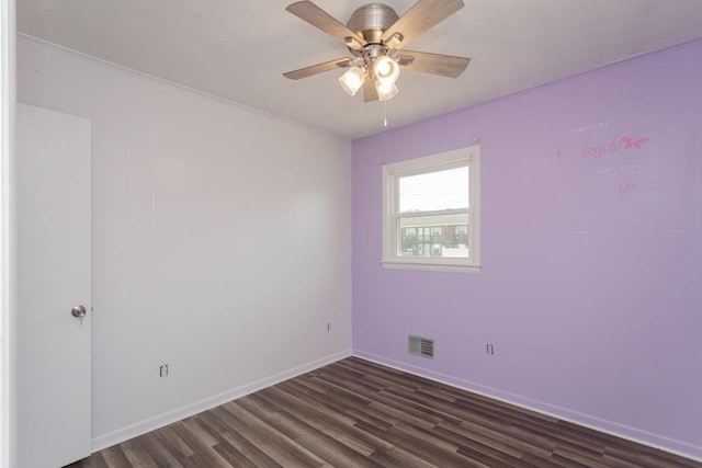 508 Stuart Ave N, Elkton, VA 22827 - empty room with dark wood-type flooring and ceiling fan