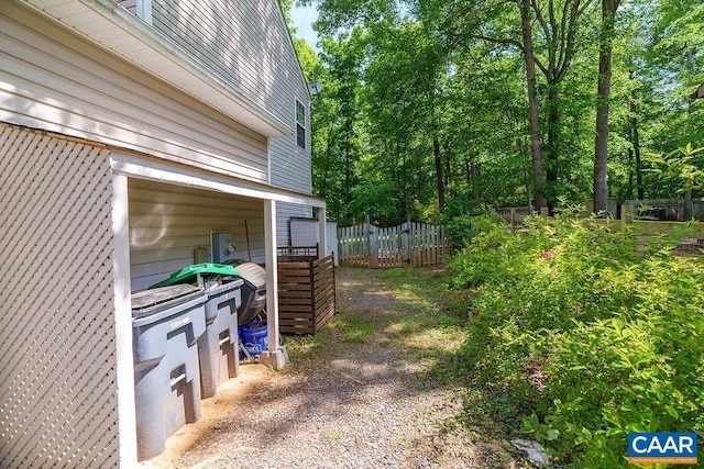895 Jefferson Dr, Palmyra, VA 22963 - view of yard