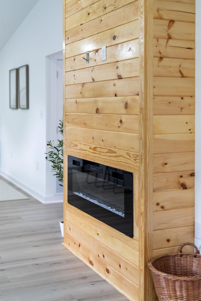1401 B St, Waynesboro, VA 22980 - detailed view of wood finished floors and a glass covered fireplace
