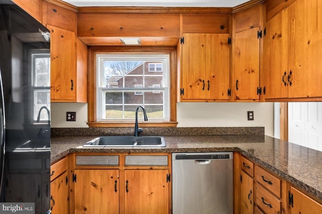 148 Red Hill Rd, Orange, VA 22960 - kitchen with stainless steel dishwasher, freestanding refrigerator, a sink, and dark countertops