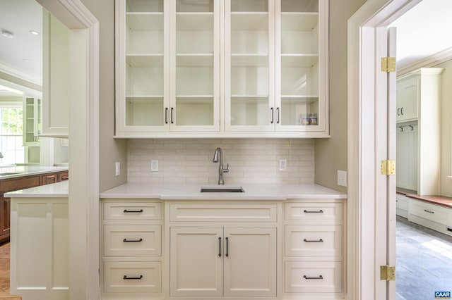 2621 Coopers Ln, Charlottesville, VA 22902 - bar with a sink and decorative backsplash