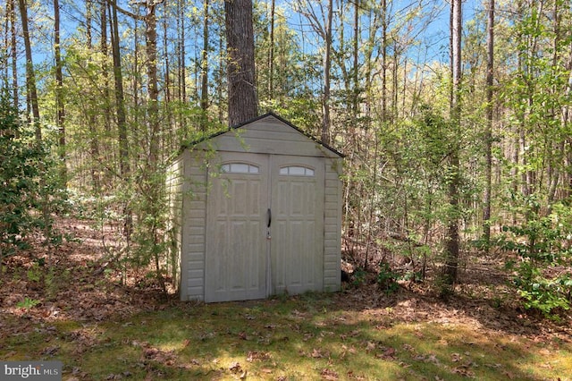 8802 Dundee Dr, Fredericksburg, VA 22408 - view of shed