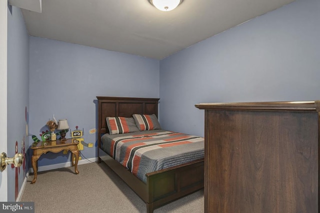 8802 Dundee Dr, Fredericksburg, VA 22408 - bedroom with carpet floors and baseboards
