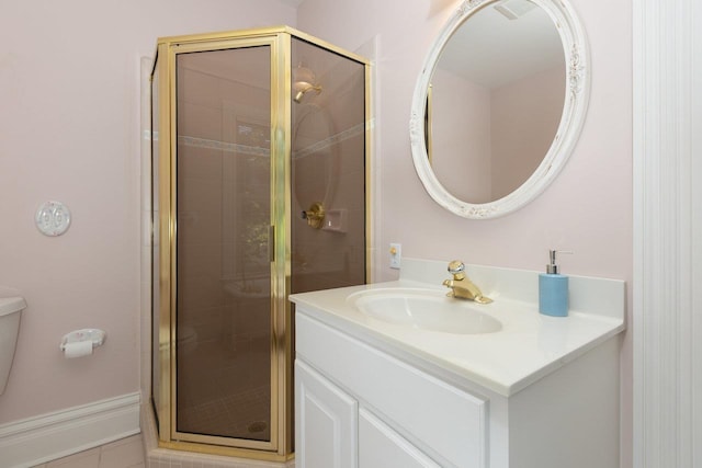 557 Wayne Ave S, Waynesboro, VA 22980 - bathroom featuring vanity, a shower stall, and toilet
