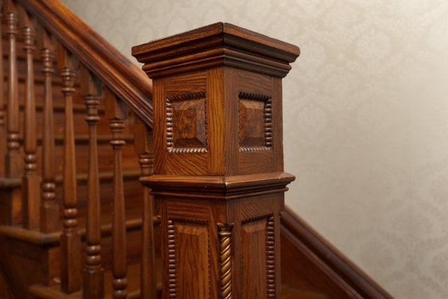 557 Wayne Ave S, Waynesboro, VA 22980 - view of stairs
