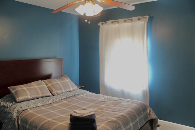 206 Pleasant Ln, Mcgaheysville, VA 22840 - carpeted bedroom with a ceiling fan
