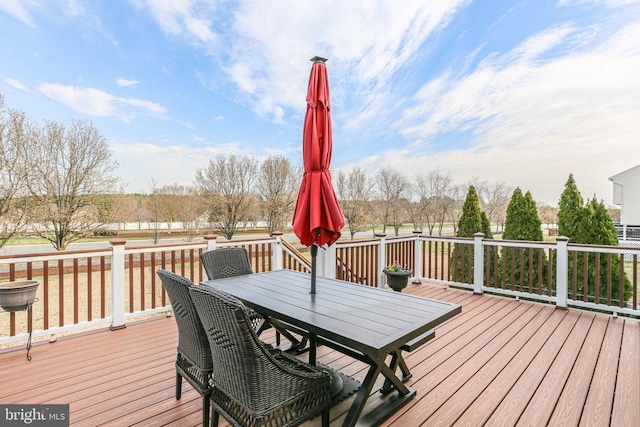 5502 Joshua Tree Cir, Fredericksburg, VA 22407 - deck with outdoor dining space
