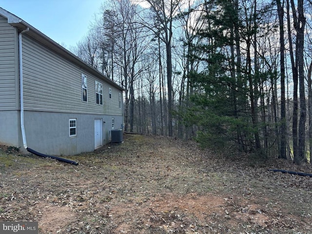 93 Evergreens Dr, Louisa, VA 23093 - view of side of home featuring a central AC unit