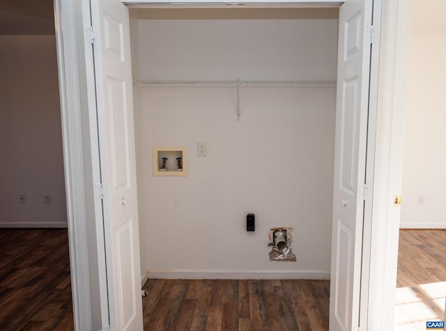 4259 Shelby Rd, Rochelle, VA 22738 - clothes washing area with wood finished floors, laundry area, electric dryer hookup, baseboards, and hookup for a washing machine