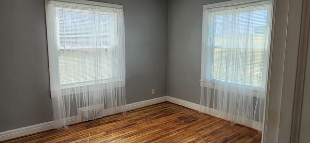 108 Parkview Dr, Waynesboro, VA 22980 - empty room featuring baseboards, plenty of natural light, and wood finished floors