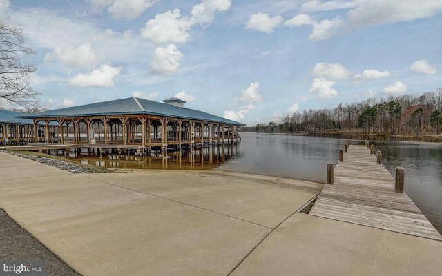 310 Elk Creek Lndg, Mineral, VA 23117 - dock area with a water view