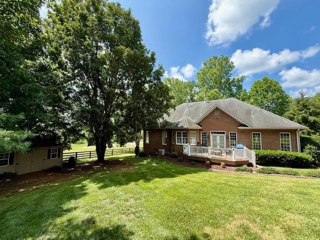 201 Oak Ridge Dr, Staunton, VA 24401 - photo 25