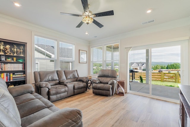 237 Ridgeline Dr, Waynesboro, VA 22980 - living room with a ceiling fan, crown molding, light wood-style floors, and recessed lighting