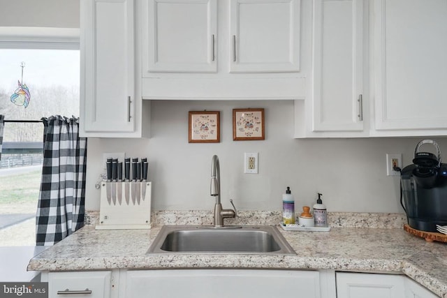 3321 Summit Crossing Rd, Fredericksburg, VA 22408 - kitchen featuring white cabinetry and light countertops