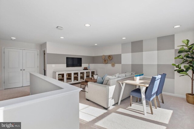 10628 Afton Grove Ct, Fredericksburg, VA 22408 - living area featuring light carpet, baseboards, and recessed lighting