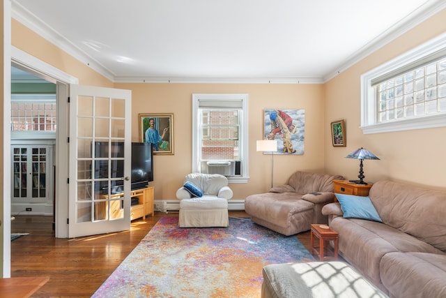 633 Wayne Ave S, Waynesboro, VA 22980 - living room featuring plenty of natural light, wood finished floors, ornamental molding, cooling unit, and baseboard heating