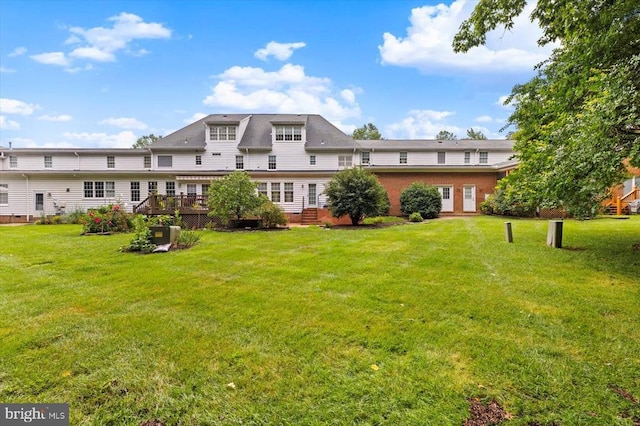 3905 Corbin Hall Ln, Fredericksburg, VA 22408 - back of house with a deck and a yard