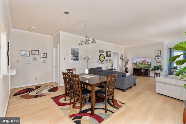 11200 Scottwood Ln N, Fredericksburg, VA 22407 - dining space with light wood-type flooring and crown molding