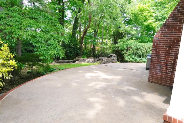645 Cherry Ave, Waynesboro, VA 22980 - view of patio