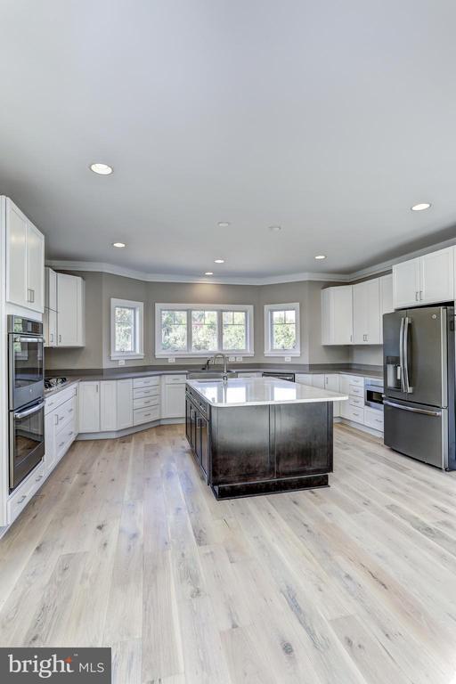 5910 Copper Mill Dr, Fredericksburg, VA 22407 - photo 16