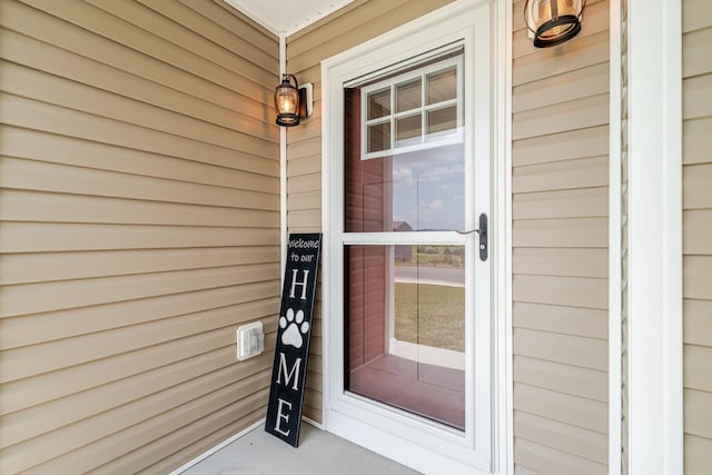 375 Mesa Ct, Broadway, VA 22815 - entrance to property with a porch