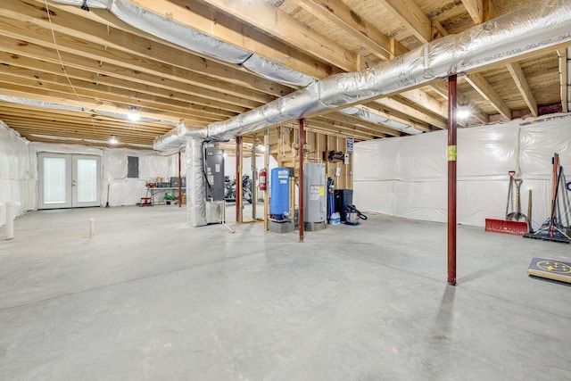 4001 Moreland Gap Rd, New Market, VA 22844 - unfinished below grade area featuring electric water heater and a water pressure tank