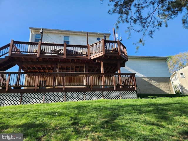 10010 Peppermill Ct, Fredericksburg, VA 22407 - back of house with a wooden deck and a yard