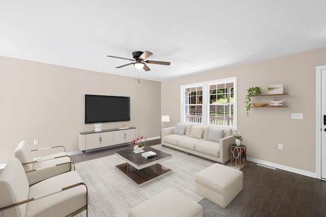12 Mcarthur St, Staunton, VA 24401 - photo 4