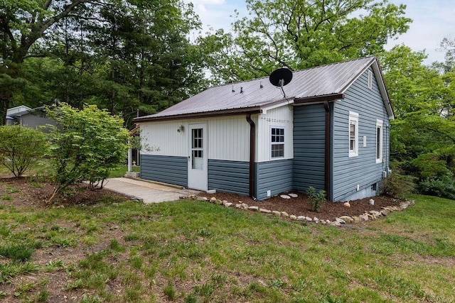 837 Faber Ave, Waynesboro, VA 22980 - back of house with metal roof, a yard, and a patio