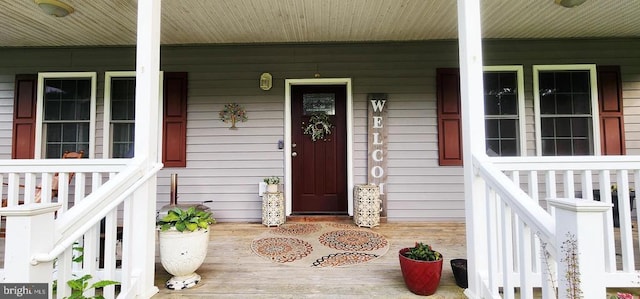 1884 Kennon Rd, Mineral, VA 23117 - entrance to property with a porch