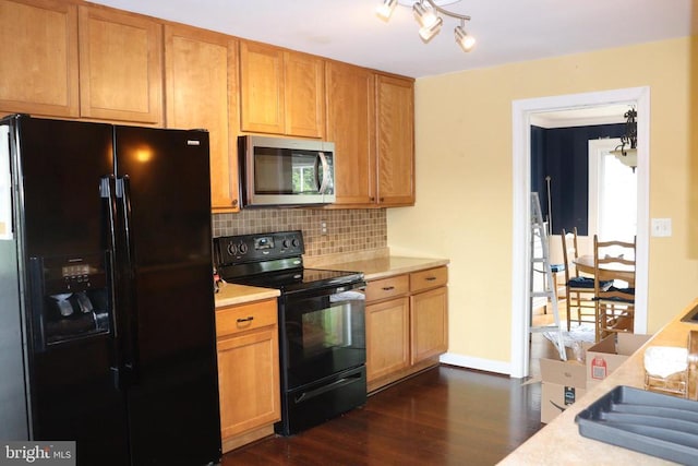 229 Dover Rd, Warrenton, VA 20186 - dining room featuring light wood-style flooring and ornamental molding