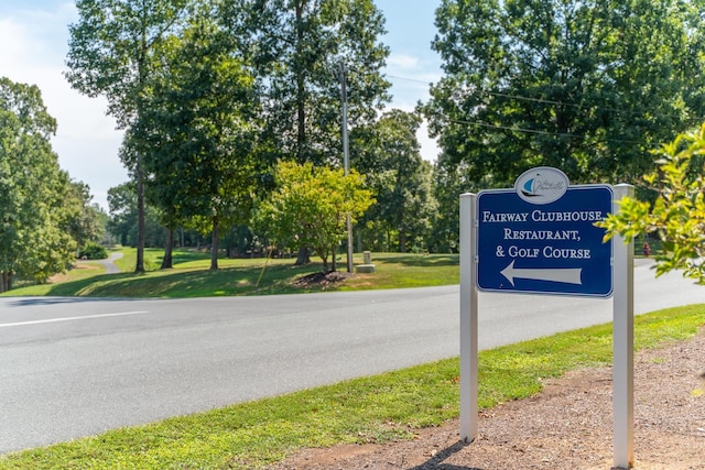 10 Zephyr Rd, Palmyra, VA 22963 - view of asphalt road