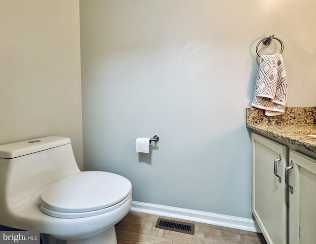 769 Cherry Tree Ln, Warrenton, VA 20186 - half bath featuring vanity and toilet