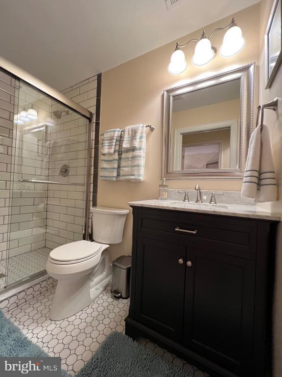 11207 Valor Bridge Dr, Spotsylvania, VA 22551 - photo 64