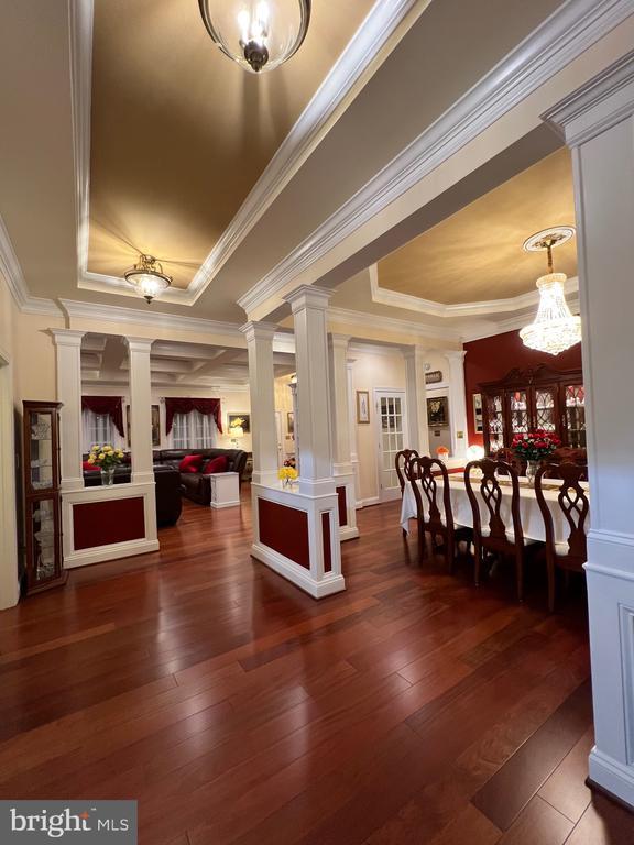 11207 Valor Bridge Dr, Spotsylvania, VA 22551 - photo 15