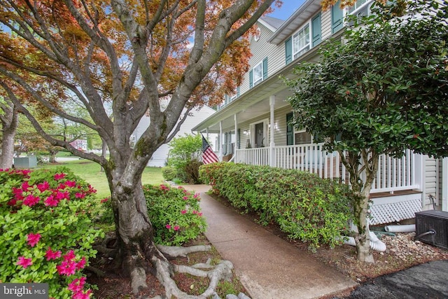 4102 Chris Shan Ct, Fredericksburg, VA 22408 - view of property exterior featuring covered porch