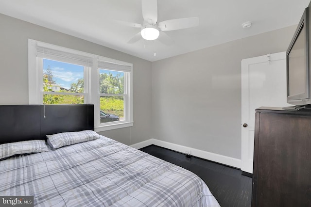 316 Wayland Rd, Culpeper, VA 22701 - bedroom with dark wood-style flooring and a ceiling fan