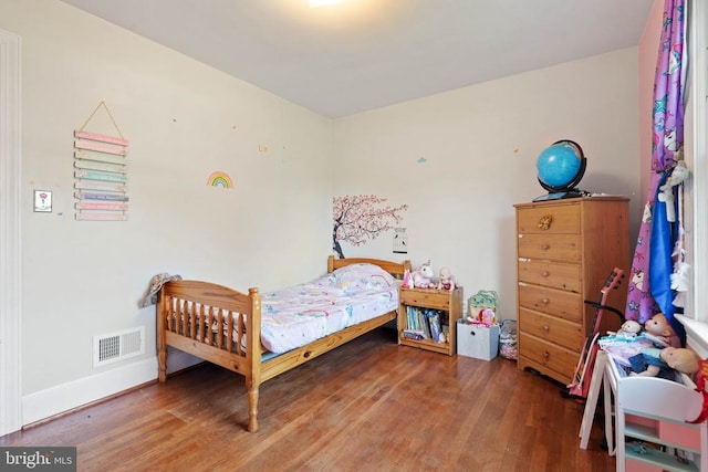 130 Morningside Dr, Culpeper, VA 22701 - bedroom featuring wood finished floors and baseboards