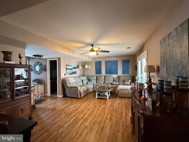514 Constitution Blvd, Locust Grove, VA 22508 - living area featuring a ceiling fan and wood finished floors