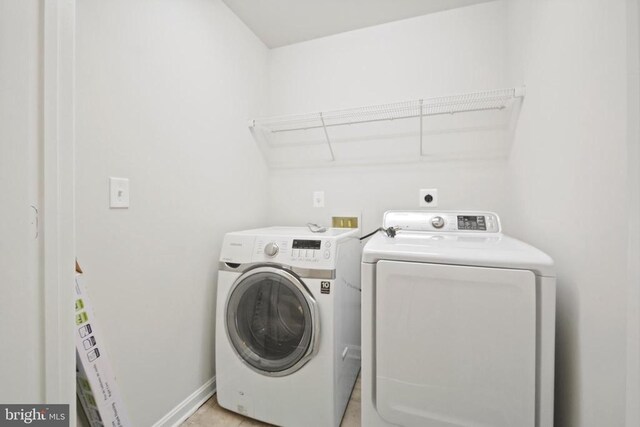 2042 Mourning Dove Dr, Locust Grove, VA 22508 - washroom featuring washing machine and clothes dryer